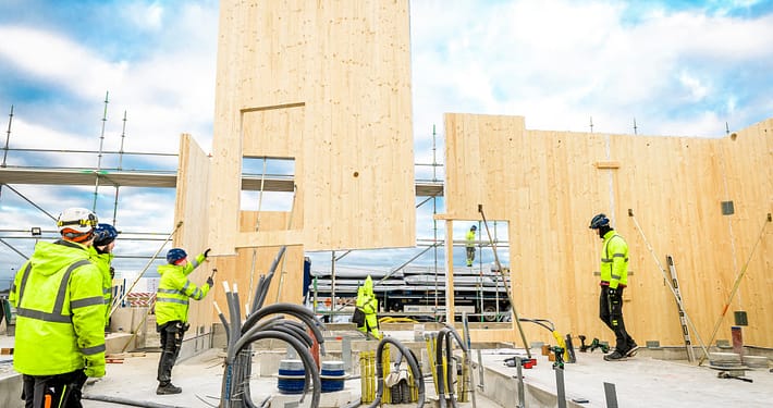 Bilder från stomresning vid Lagerkransen